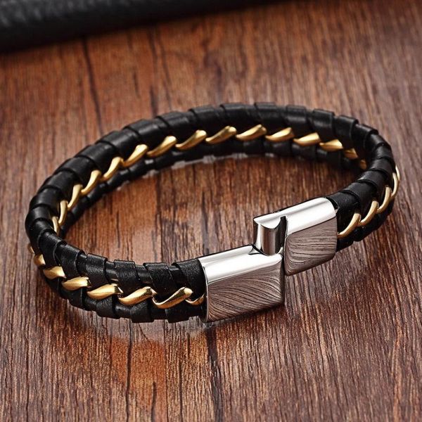 chain men magnet clasp stainless steel rope bracelets genuine leather bracelets for women retail fashion bracelet, Red;blue
chain men magnet clasp stainless steel rope bracelets genuine leather bracelets for women retail fashion bracelet, Red;blue