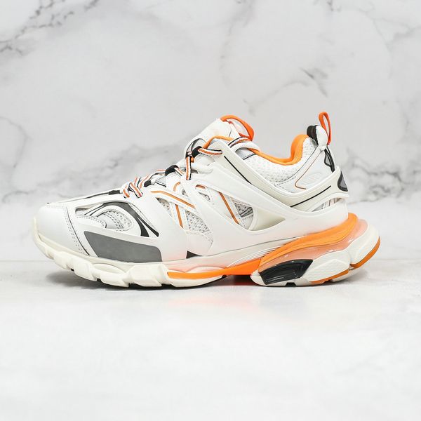 2020 new track sneaker release 3.0 tess s paris triple s sneakers mens shoes for women men trainers tripler baskets dad shoes size 36-45, White;red
2020 new track sneaker release 3.0 tess s paris triple s sneakers mens shoes for women men trainers tripler baskets dad shoes size 36-45, White;red