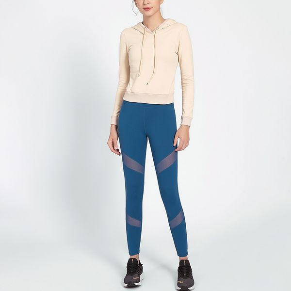 2020 new autumn and winter yoga clothing for female professional fast dry running pants and shirts gym exercise two-piece set, White;red
2020 new autumn and winter yoga clothing for female professional fast dry running pants and shirts gym exercise two-piece set, White;red