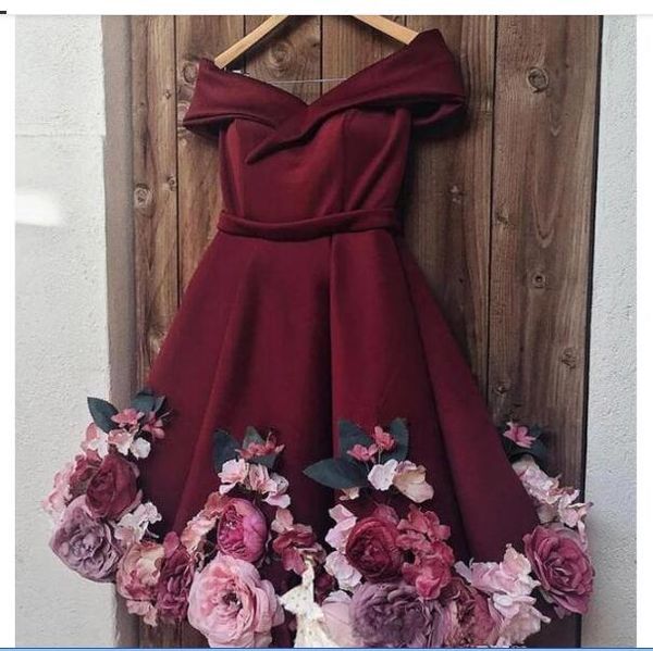 off-the-shoulder burgundy prom dress juniors homecoming dress floral short mini prom dresses homecoming dress up days fancy party dresses, Red
off-the-shoulder burgundy prom dress juniors homecoming dress floral short mini prom dresses homecoming dress up days fancy party dresses, Red