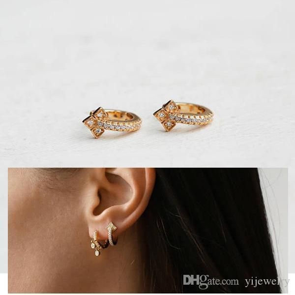 cz vermeil gold mini hoop earring 10mm small hoops minimal dainty delicate 925 sterling silver women earring, Golden;silver
cz vermeil gold mini hoop earring 10mm small hoops minimal dainty delicate 925 sterling silver women earring, Golden;silver