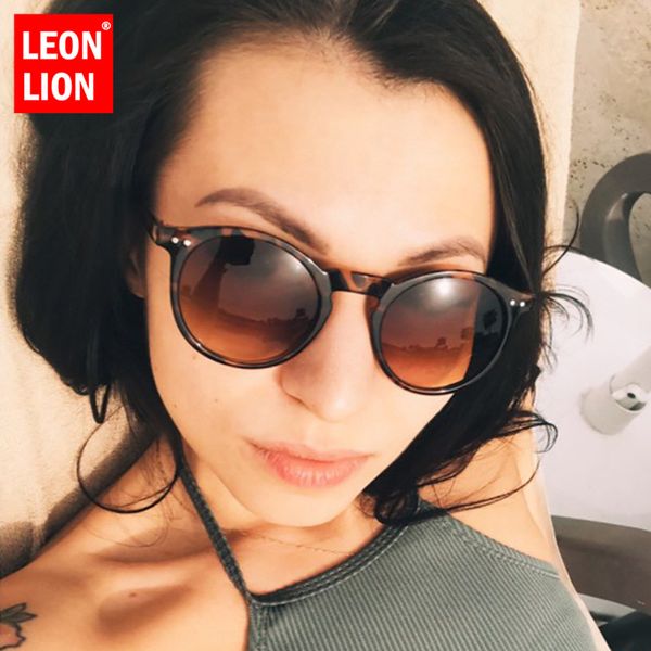 leonlion 2020 vintage round women sunglasses brand designer glasses ocean lens shopping feminino uv400, White;black
leonlion 2020 vintage round women sunglasses brand designer glasses ocean lens shopping feminino uv400, White;black