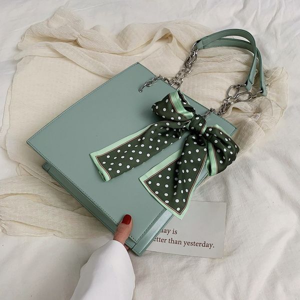 advanced western style women's 2019 summer new fashion korean style texture messenger chain fashion shoulder shoulder bag bag, White
advanced western style women's 2019 summer new fashion korean style texture messenger chain fashion shoulder shoulder bag bag, White