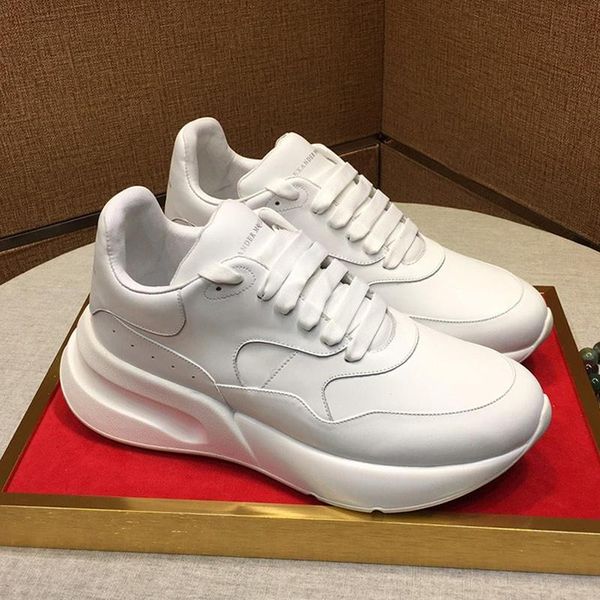 new 2019 mens shoes fashion oversized runner sneakers with original box thick sole leather men shoes big size zapatos de hombre shoes
new 2019 mens shoes fashion oversized runner sneakers with original box thick sole leather men shoes big size zapatos de hombre shoes