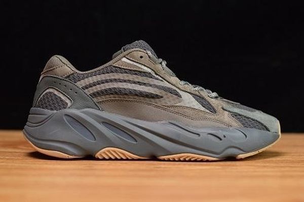 2020 700 6860 36 46 2 g geode eg brown salt size eur -v kanye west running with box ,receipt ,socks outdoor shoes
2020 700 6860 36 46 2 g geode eg brown salt size eur -v kanye west running with box ,receipt ,socks outdoor shoes