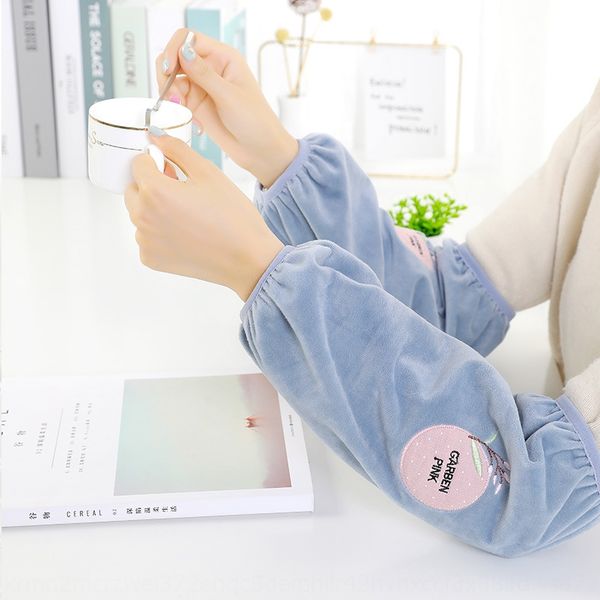 mid-length plush simple hipster embroidery embroidery cute men's and women's office work sleeve sleeve sleeve, Black
mid-length plush simple hipster embroidery embroidery cute men's and women's office work sleeve sleeve sleeve, Black