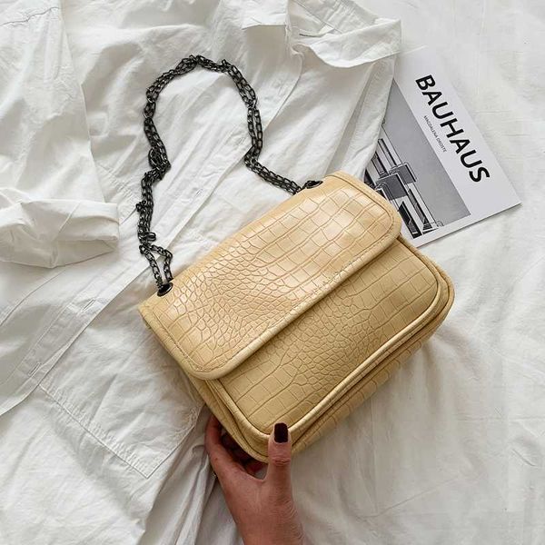 vintage women chain small handbags fashion crocodile pattern ladies shoulder bags soft pu leather female daily messenger bags
vintage women chain small handbags fashion crocodile pattern ladies shoulder bags soft pu leather female daily messenger bags