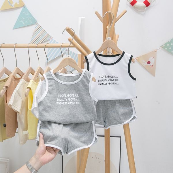 men's vest suit 2020 new style korean style baby casual summer wear thin children's two-piece vest shorts and shorts suit
men's vest suit 2020 new style korean style baby casual summer wear thin children's two-piece vest shorts and shorts suit