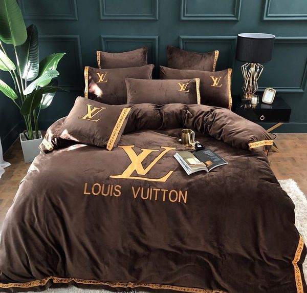 high grade contracted bedding design europe and america duvet cover sheet pillowcase cover sets 4pcs 444
high grade contracted bedding design europe and america duvet cover sheet pillowcase cover sets 4pcs 444