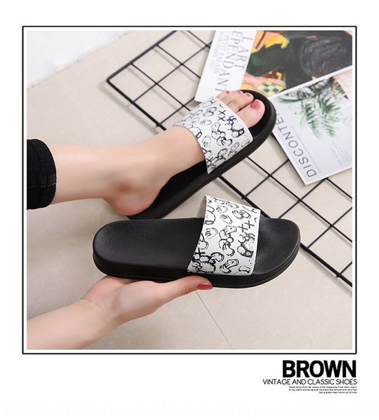 kaws slippers couple's home bathroom bath non-slip indoor cute cartoon sesame street home cool women's slippers summer
kaws slippers couple's home bathroom bath non-slip indoor cute cartoon sesame street home cool women's slippers summer