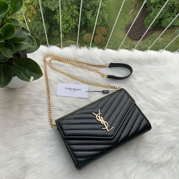 designer chain shoulder bags leather tassel zipper shoulder bags women crossbody bag designer handbags
designer chain shoulder bags leather tassel zipper shoulder bags women crossbody bag designer handbags