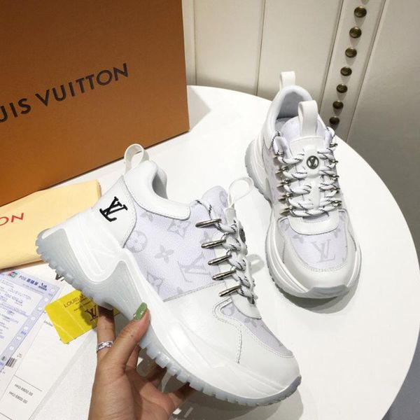 202 new designer luxury women's casual fashion shoes, women's outdoor casual shoes, high-quality materials, with original box, Black
202 new designer luxury women's casual fashion shoes, women's outdoor casual shoes, high-quality materials, with original box, Black