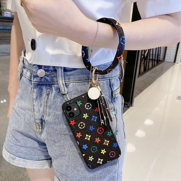 the exquisite pu leather phone case is suitable for iphone x s r 7/8 plus 11 pro max (gift ornaments
the exquisite pu leather phone case is suitable for iphone x s r 7/8 plus 11 pro max (gift ornaments