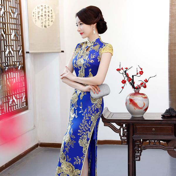 блестки elegant lady stage show cheongsam урожай китайский мандарин воротник qipao цветочные классический вечер платье партии платье s-3xl, Red
блестки elegant lady stage show cheongsam урожай китайский мандарин воротник qipao цветочные классический вечер платье партии платье s-3xl, Red