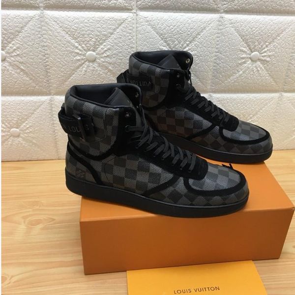 048 high-quality men's designer casual sports shoes trendy brand outdoor casual shoes, fast delivery in the original box, Black
048 high-quality men's designer casual sports shoes trendy brand outdoor casual shoes, fast delivery in the original box, Black