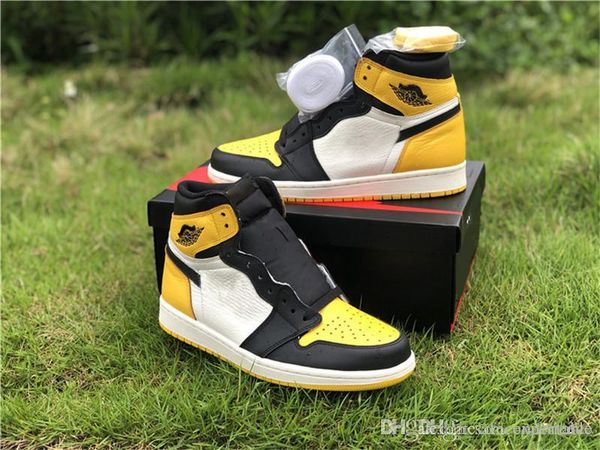 2019 new air authentic 1 high og yellow toe 1s black retro ar1020-700 men women basketball shoes sports sneakers with original box
2019 new air authentic 1 high og yellow toe 1s black retro ar1020-700 men women basketball shoes sports sneakers with original box