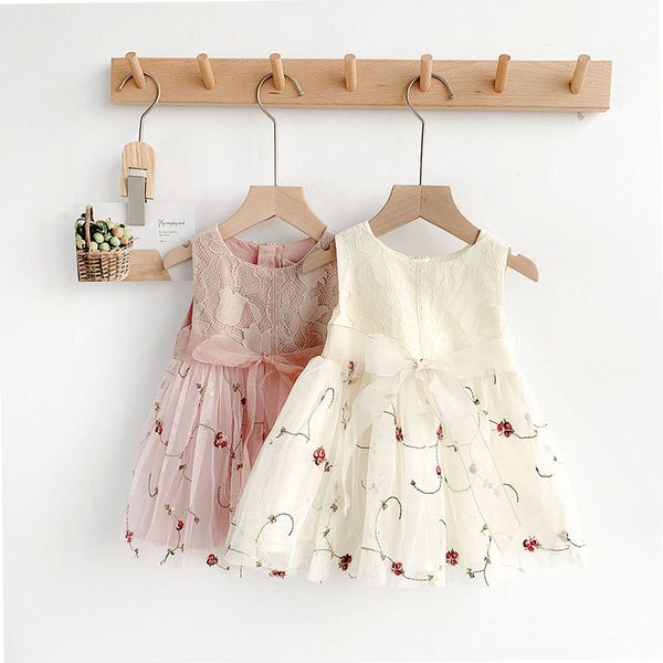 infant and young children (1~3 years old, 80~100cm) girl's dress, summer dress, baby girl's skirt, western style lace stitching me, Red;yellow
infant and young children (1~3 years old, 80~100cm) girl's dress, summer dress, baby girl's skirt, western style lace stitching me, Red;yellow