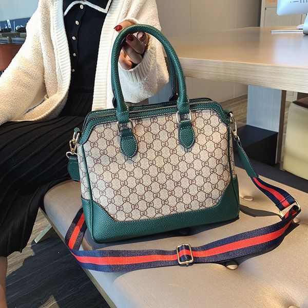 fashion women's 2020 new korean hand bucket hand creative bucket bag all-match zipper pu women's bag
fashion women's 2020 new korean hand bucket hand creative bucket bag all-match zipper pu women's bag