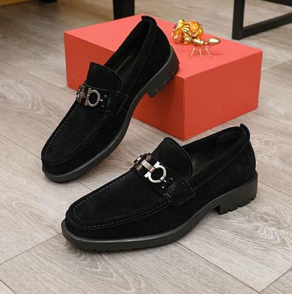 fashionable men's shoes, fine workmanship, high-end luxury leather dress shoes, Black
fashionable men's shoes, fine workmanship, high-end luxury leather dress shoes, Black