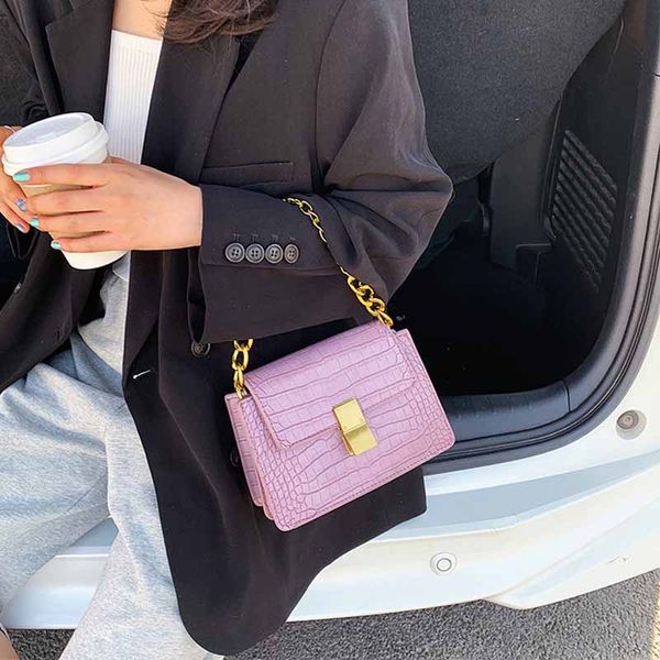 fashion alligator pattern leather crossbody bags for women shouder messenger chain strap luxury handbags lady small flap bag
fashion alligator pattern leather crossbody bags for women shouder messenger chain strap luxury handbags lady small flap bag