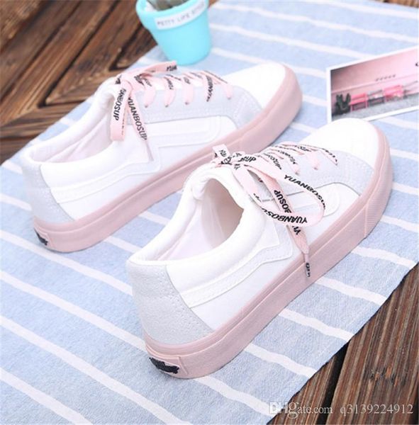 2018selling womens fashion shoes style ladies flat shoes leather soft soles shoes with box size35-41, Black
2018selling womens fashion shoes style ladies flat shoes leather soft soles shoes with box size35-41, Black