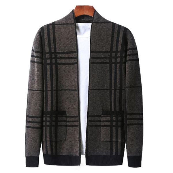 новый knit sweatercoat повседневный кардиган куртка бизнес полосатый шерстяной свитер, White;black
новый knit sweatercoat повседневный кардиган куртка бизнес полосатый шерстяной свитер, White;black
