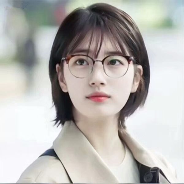 2020 korea-star retro-vintage semi-half glasses frame plank+b-titanium female round frame51-20-145prescription glasses full-set case oem
2020 korea-star retro-vintage semi-half glasses frame plank+b-titanium female round frame51-20-145prescription glasses full-set case oem