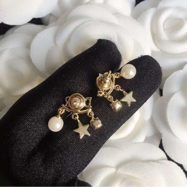 d026# have stamps fashion diamond hoop cc earrings aretes orecchini for lady women party wedding lovers gift engagement jewelry for bride wi, Golden
d026# have stamps fashion diamond hoop cc earrings aretes orecchini for lady women party wedding lovers gift engagement jewelry for bride wi, Golden