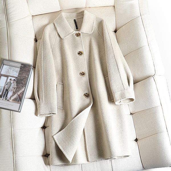 vintage doll collar mid-length female wool coat professional temperament outdoor warm coat 2020 solid color women overcoats, Black
vintage doll collar mid-length female wool coat professional temperament outdoor warm coat 2020 solid color women overcoats, Black