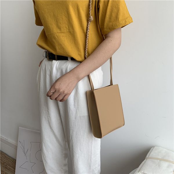 designer bag 2019 women solid color small shoulder bags cell phone bags pu leather girls messenger bags korean style bolsa feminina
designer bag 2019 women solid color small shoulder bags cell phone bags pu leather girls messenger bags korean style bolsa feminina