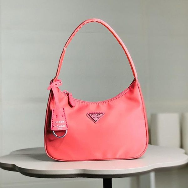 new arrival womens trend retro zipper armpit bag luxury designer women shoulder bags simple style ladies hobo bag with origin box sale
new arrival womens trend retro zipper armpit bag luxury designer women shoulder bags simple style ladies hobo bag with origin box sale