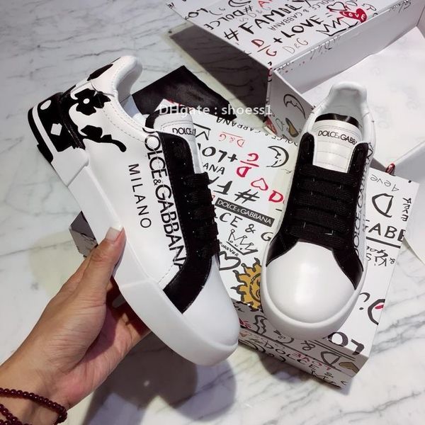 2021-2020p luxury men and women graffiti hand -painted lace -up daily casual sports shoes ,fashionable wild high -end couple banquet shoes, Black
2021-2020p luxury men and women graffiti hand -painted lace -up daily casual sports shoes ,fashionable wild high -end couple banquet shoes, Black