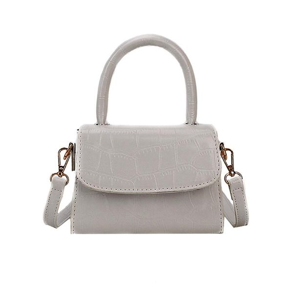 женщины ретро сумки pure color vintage pu кожа сумка классическая дугообразной плечевой ремень сумка простой crossbody мягкая сумка
женщины ретро сумки pure color vintage pu кожа сумка классическая дугообразной плечевой ремень сумка простой crossbody мягкая сумка