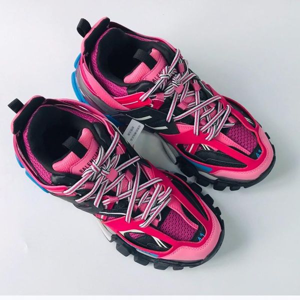 2020cu designer to create casual and comfortable all-match sports shoes, travel shoes outsole non-slip design with original box delivery, Black
2020cu designer to create casual and comfortable all-match sports shoes, travel shoes outsole non-slip design with original box delivery, Black