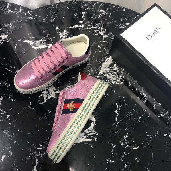 2021-2020h new trend leather casual shoes men and women outdoor sports shoes fashion wild party couple sponge cake shoes ,size 35 -41, Black
2021-2020h new trend leather casual shoes men and women outdoor sports shoes fashion wild party couple sponge cake shoes ,size 35 -41, Black