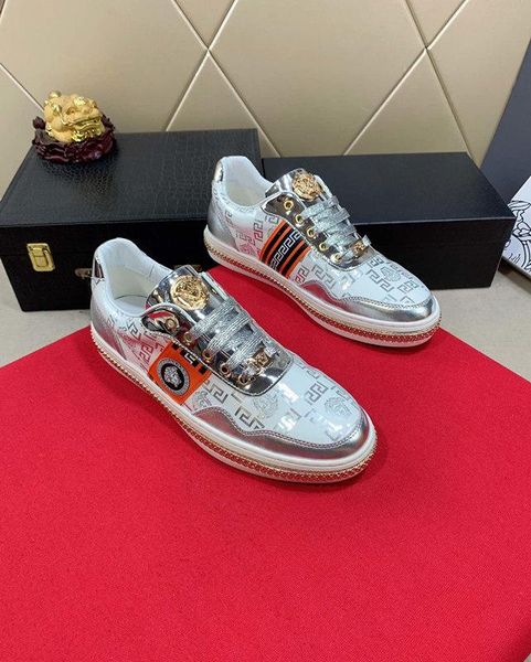 2020-2019b new luxury designer men's casual shoes, trend outdoor fashion wild men's sports shoes, size: 38-45
2020-2019b new luxury designer men's casual shoes, trend outdoor fashion wild men's sports shoes, size: 38-45