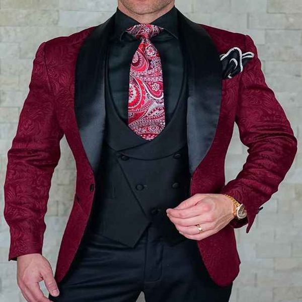red jacquard mens wedding suits 2020 prom party groom tuxedos 3 piece set slim fit business male suit (blazer+vest+pants), White;black
red jacquard mens wedding suits 2020 prom party groom tuxedos 3 piece set slim fit business male suit (blazer+vest+pants), White;black