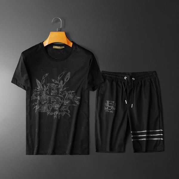 2020 men's summer new short sleeve shorts set embroidery two-piece casual sportswear tshirt+shorts men's tracksuits plus size -4x, Gray
2020 men's summer new short sleeve shorts set embroidery two-piece casual sportswear tshirt+shorts men's tracksuits plus size -4x, Gray