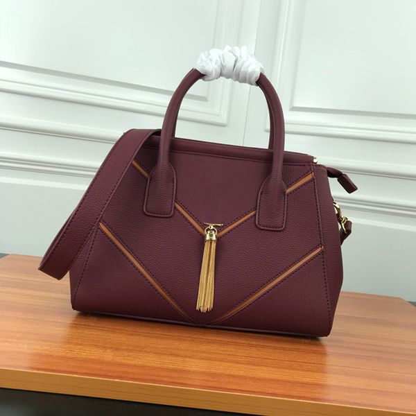 fashion bags women totes shoulder bags handbag style classic leather handbag totes casual fashion travel bag black crossbody totes type6
fashion bags women totes shoulder bags handbag style classic leather handbag totes casual fashion travel bag black crossbody totes type6