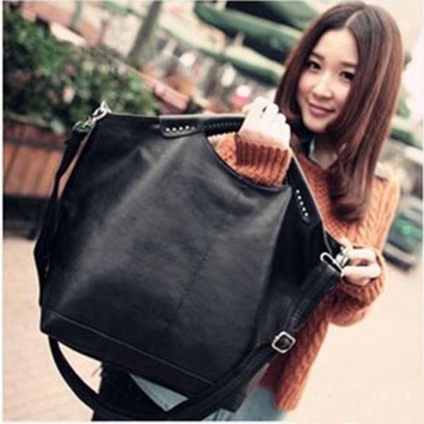 2020 fashion women bag new black women handbag pu rivet package large tote plain designer shoulder bag bag5185
2020 fashion women bag new black women handbag pu rivet package large tote plain designer shoulder bag bag5185