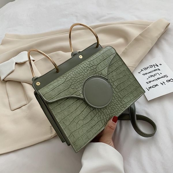 designer- crocodile pattern purple pu leather crossbody bags for women 2020 summer chain small shoulder handbags female quality totes bag
designer- crocodile pattern purple pu leather crossbody bags for women 2020 summer chain small shoulder handbags female quality totes bag