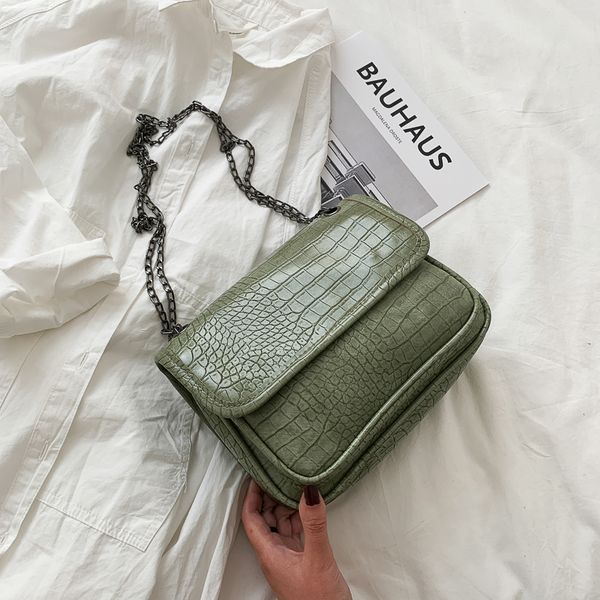 chain large capacity women handbags fashion crocodile pattern all match ladies shoulder bags female daily use messenger bags
chain large capacity women handbags fashion crocodile pattern all match ladies shoulder bags female daily use messenger bags