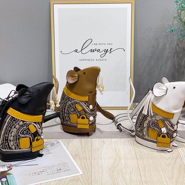 2020 новых портмоны моды и сумки мини-сумка мешка crossbody для женщин роскоши дизайнер высокого качества известных брендов дети небольшого
2020 новых портмоны моды и сумки мини-сумка мешка crossbody для женщин роскоши дизайнер высокого качества известных брендов дети небольшого