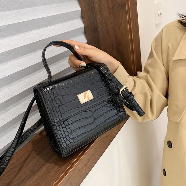 крокодил pattern crossbody сумки для женщин 2019 роскошные сумки женские сумки конструктора totes pu кожа женские кошельки и сумки
крокодил pattern crossbody сумки для женщин 2019 роскошные сумки женские сумки конструктора totes pu кожа женские кошельки и сумки