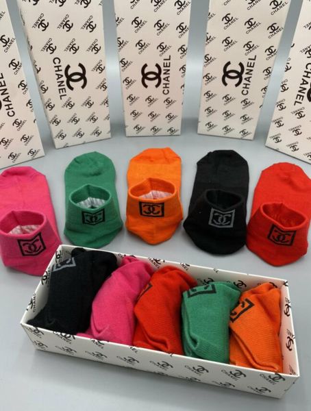 2020 designer solid color socks summer ankle length casual socks breathable 100% cotton for men and women, Black
2020 designer solid color socks summer ankle length casual socks breathable 100% cotton for men and women, Black