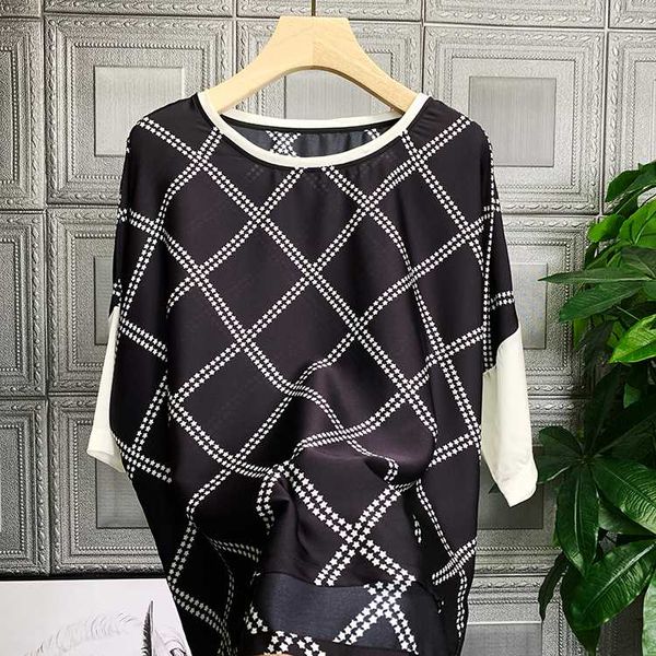 new 100% silk blouses & shirts sense of luxury aura up grid silk frock 202157 stars, White
new 100% silk blouses & shirts sense of luxury aura up grid silk frock 202157 stars, White