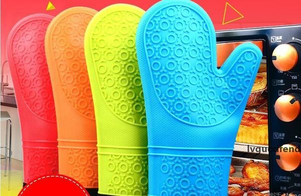 express to your doorfactory direct baking utensils long silicone insulation gloves microwave oven kitchen tools high temperature gloves
express to your doorfactory direct baking utensils long silicone insulation gloves microwave oven kitchen tools high temperature gloves