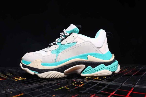 2020 european and american fashion triple s comfortable, breathable, non-slip wear-resistant men's and women's shoes 0325876675h, Black
2020 european and american fashion triple s comfortable, breathable, non-slip wear-resistant men's and women's shoes 0325876675h, Black