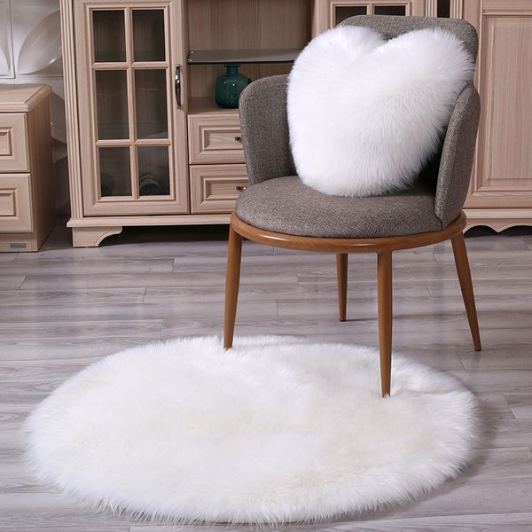 modern simple white imitation wool carpet tea table round floor mat plush living room tea table carpet bedroom floor mat
modern simple white imitation wool carpet tea table round floor mat plush living room tea table carpet bedroom floor mat