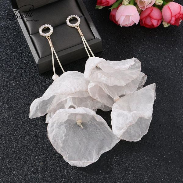 badu long charm drop earrings for women 5 bright colors yarn flower drop earrings 2020 fashion summer handmade jewelry wholesal, Silver
badu long charm drop earrings for women 5 bright colors yarn flower drop earrings 2020 fashion summer handmade jewelry wholesal, Silver